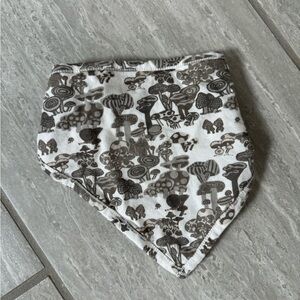 Kate Quinn Baby Bandana Bib